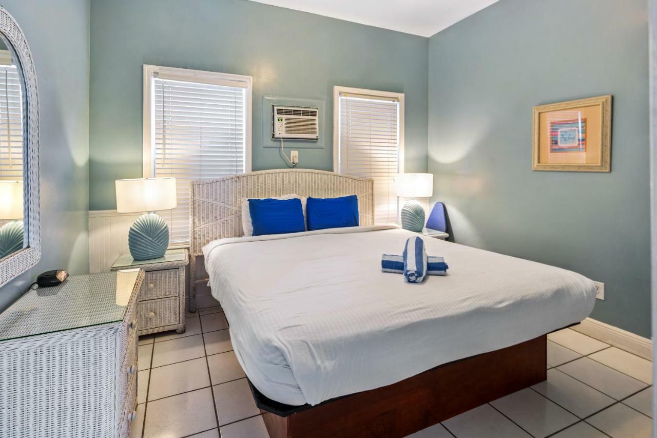 Colors On White Apartment Key West Exterior foto
